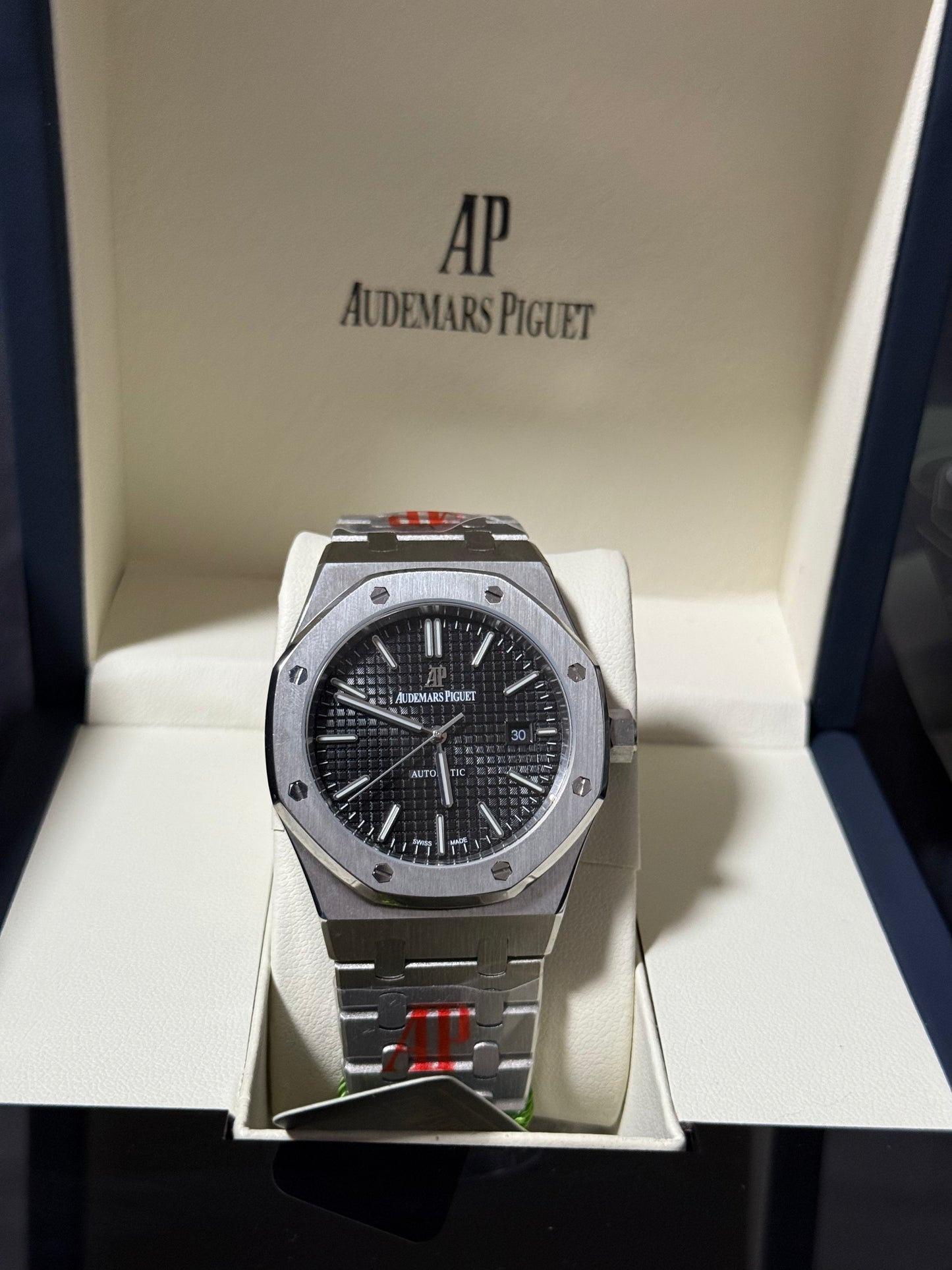 Audemars Piguet Royal Oak Часовник