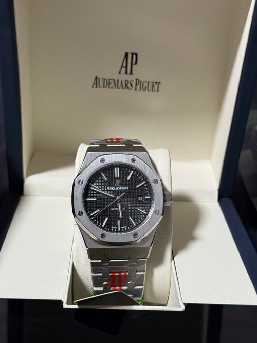 Audemars Piguet Royal Oak Часовник